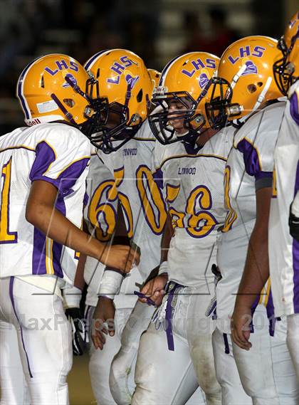 Thumbnail 1 in Lynwood vs. South East photogallery.
