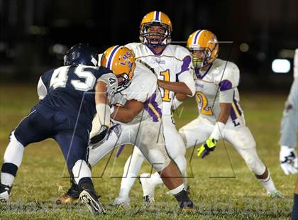 Thumbnail 3 in Lynwood vs. South East photogallery.