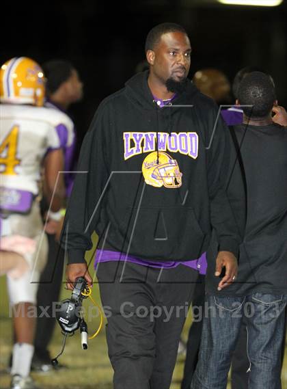 Thumbnail 2 in Lynwood vs. South East photogallery.