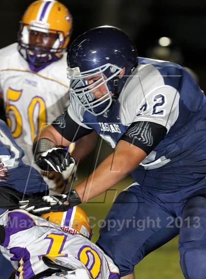 Thumbnail 2 in Lynwood vs. South East photogallery.
