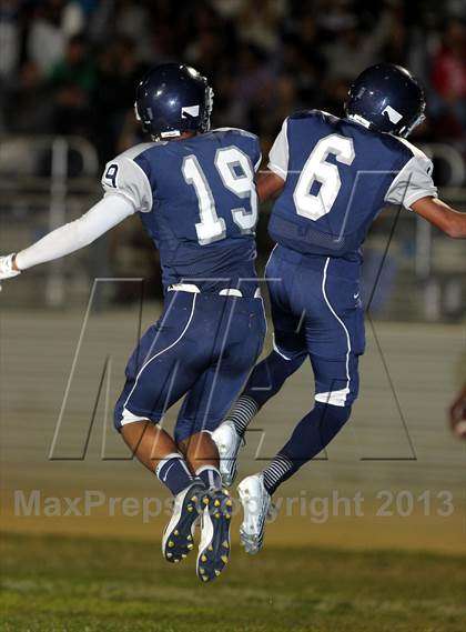 Thumbnail 1 in Lynwood vs. South East photogallery.