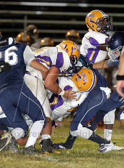 Thumbnail 3 in Lynwood vs. South East photogallery.
