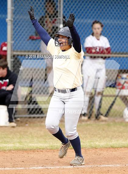 Thumbnail 1 in Jemison vs Maplesville (County Tournament) photogallery.