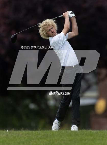 Thumbnail 2 in CIF NCS Boys D2 Championships photogallery.