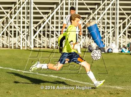 Thumbnail 1 in Manhasset vs New Hyde Park photogallery.