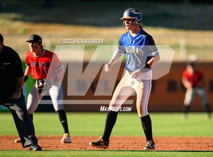 Thumbnail 2 in Mogollon vs Bagdad (AIA 1A State Final) photogallery.