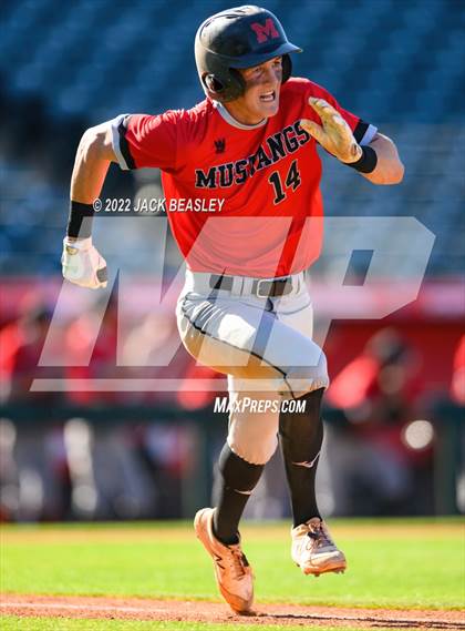Thumbnail 3 in Mogollon vs Bagdad (AIA 1A State Final) photogallery.