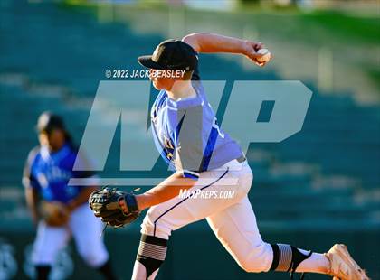 Thumbnail 1 in Mogollon vs Bagdad (AIA 1A State Final) photogallery.