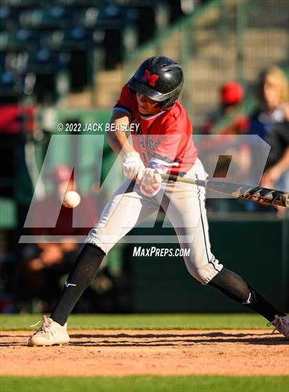Thumbnail 2 in Mogollon vs Bagdad (AIA 1A State Final) photogallery.