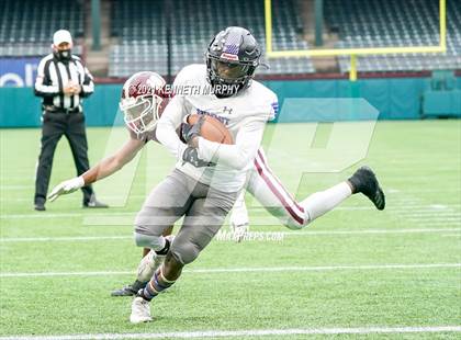 Thumbnail 3 in Red Oak vs Mansfield Summit (UIL 5A Division 1 Quarterfinal) photogallery.
