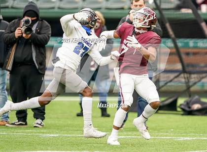Thumbnail 2 in Red Oak vs Mansfield Summit (UIL 5A Division 1 Quarterfinal) photogallery.