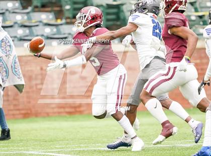 Thumbnail 2 in Red Oak vs Mansfield Summit (UIL 5A Division 1 Quarterfinal) photogallery.