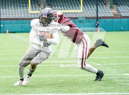 Thumbnail 2 in Red Oak vs Mansfield Summit (UIL 5A Division 1 Quarterfinal) photogallery.