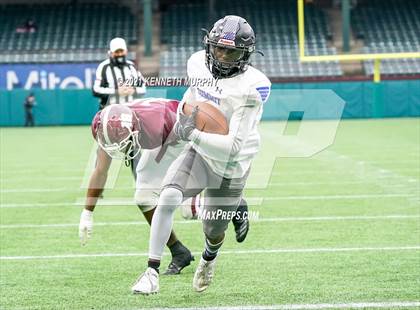 Thumbnail 2 in Red Oak vs Mansfield Summit (UIL 5A Division 1 Quarterfinal) photogallery.