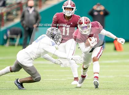 Thumbnail 2 in Red Oak vs Mansfield Summit (UIL 5A Division 1 Quarterfinal) photogallery.