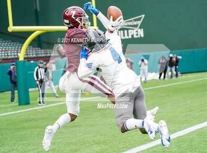 Thumbnail 2 in Red Oak vs Mansfield Summit (UIL 5A Division 1 Quarterfinal) photogallery.