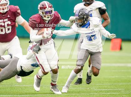 Thumbnail 2 in Red Oak vs Mansfield Summit (UIL 5A Division 1 Quarterfinal) photogallery.