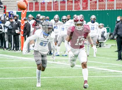 Thumbnail 2 in Red Oak vs Mansfield Summit (UIL 5A Division 1 Quarterfinal) photogallery.
