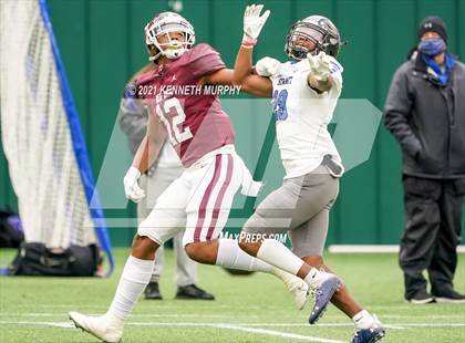 Thumbnail 1 in Red Oak vs Mansfield Summit (UIL 5A Division 1 Quarterfinal) photogallery.