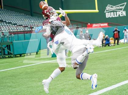 Thumbnail 2 in Red Oak vs Mansfield Summit (UIL 5A Division 1 Quarterfinal) photogallery.