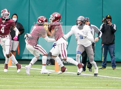 Thumbnail 2 in Red Oak vs Mansfield Summit (UIL 5A Division 1 Quarterfinal) photogallery.