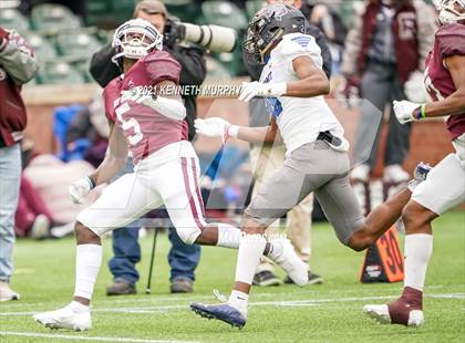 Thumbnail 1 in Red Oak vs Mansfield Summit (UIL 5A Division 1 Quarterfinal) photogallery.