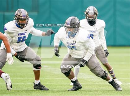 Thumbnail 1 in Red Oak vs Mansfield Summit (UIL 5A Division 1 Quarterfinal) photogallery.