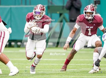 Thumbnail 3 in Red Oak vs Mansfield Summit (UIL 5A Division 1 Quarterfinal) photogallery.