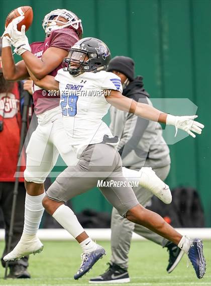 Thumbnail 2 in Red Oak vs Mansfield Summit (UIL 5A Division 1 Quarterfinal) photogallery.
