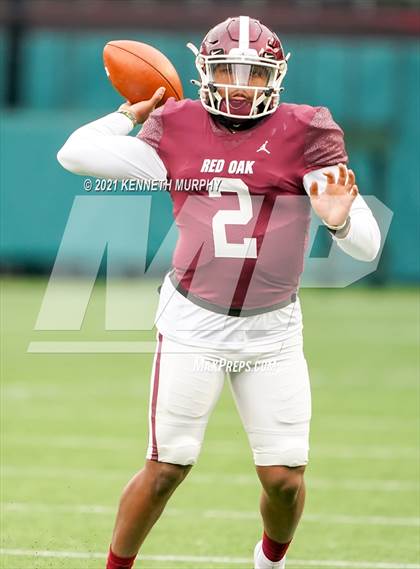 Thumbnail 2 in Red Oak vs Mansfield Summit (UIL 5A Division 1 Quarterfinal) photogallery.