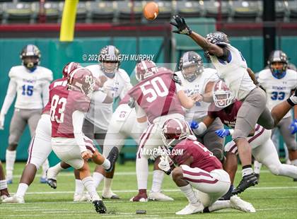 Thumbnail 2 in Red Oak vs Mansfield Summit (UIL 5A Division 1 Quarterfinal) photogallery.