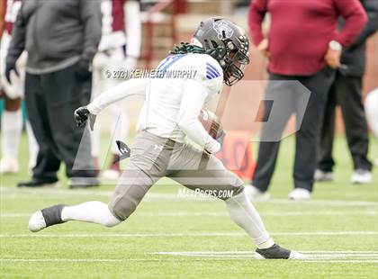 Thumbnail 3 in Red Oak vs Mansfield Summit (UIL 5A Division 1 Quarterfinal) photogallery.