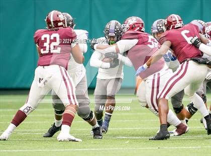 Thumbnail 2 in Red Oak vs Mansfield Summit (UIL 5A Division 1 Quarterfinal) photogallery.