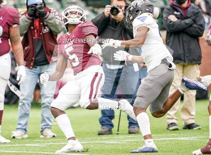 Thumbnail 2 in Red Oak vs Mansfield Summit (UIL 5A Division 1 Quarterfinal) photogallery.