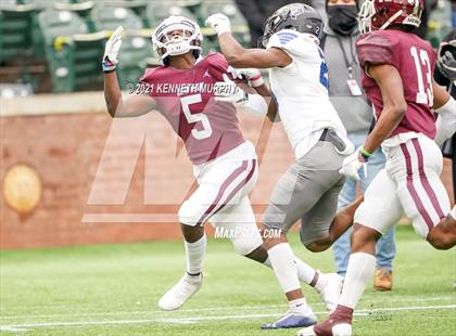 Thumbnail 3 in Red Oak vs Mansfield Summit (UIL 5A Division 1 Quarterfinal) photogallery.
