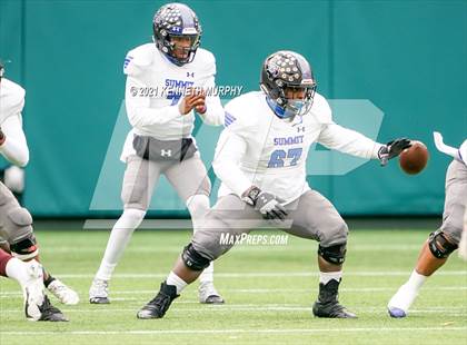 Thumbnail 2 in Red Oak vs Mansfield Summit (UIL 5A Division 1 Quarterfinal) photogallery.
