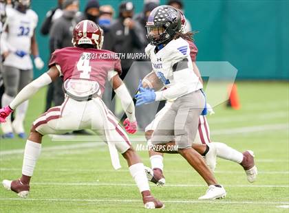 Thumbnail 1 in Red Oak vs Mansfield Summit (UIL 5A Division 1 Quarterfinal) photogallery.