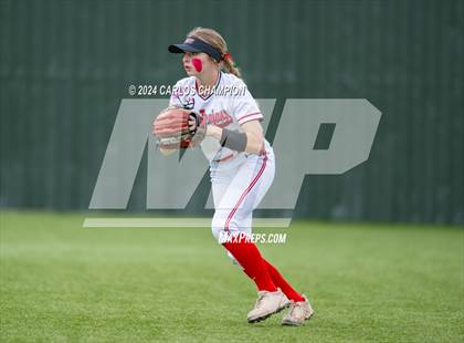 Thumbnail 3 in Weiss vs. West (Liberty Hill Round Robin) photogallery.