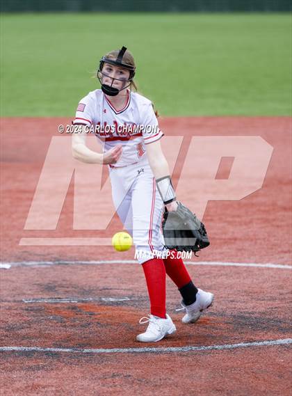 Thumbnail 2 in Weiss vs. West (Liberty Hill Round Robin) photogallery.