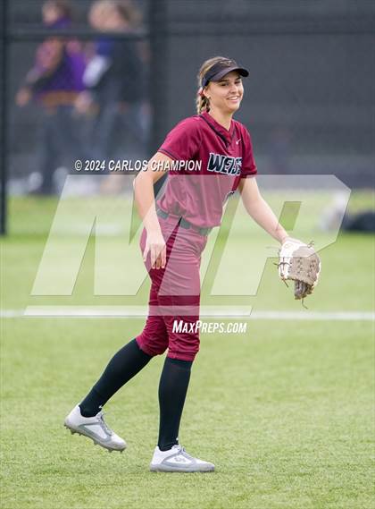 Thumbnail 3 in Weiss vs. West (Liberty Hill Round Robin) photogallery.