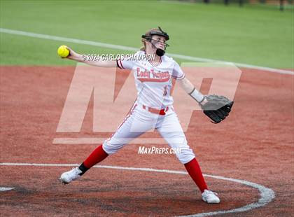 Thumbnail 2 in Weiss vs. West (Liberty Hill Round Robin) photogallery.