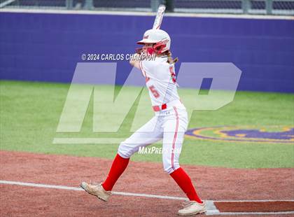 Thumbnail 2 in Weiss vs. West (Liberty Hill Round Robin) photogallery.