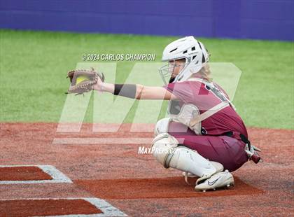 Thumbnail 2 in Weiss vs. West (Liberty Hill Round Robin) photogallery.