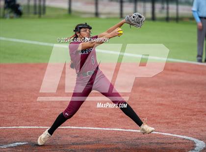 Thumbnail 1 in Weiss vs. West (Liberty Hill Round Robin) photogallery.