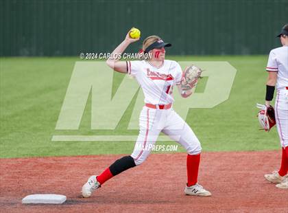 Thumbnail 3 in Weiss vs. West (Liberty Hill Round Robin) photogallery.