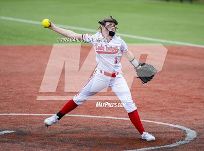 Thumbnail 3 in Weiss vs. West (Liberty Hill Round Robin) photogallery.