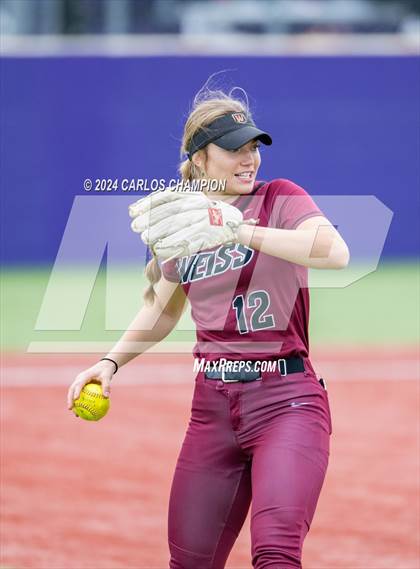 Thumbnail 3 in Weiss vs. West (Liberty Hill Round Robin) photogallery.