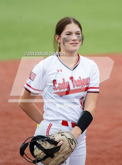 Thumbnail 2 in Weiss vs. West (Liberty Hill Round Robin) photogallery.