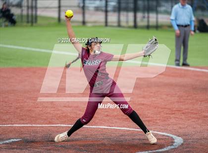 Thumbnail 3 in Weiss vs. West (Liberty Hill Round Robin) photogallery.