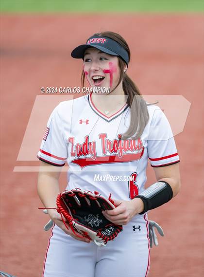 Thumbnail 2 in Weiss vs. West (Liberty Hill Round Robin) photogallery.